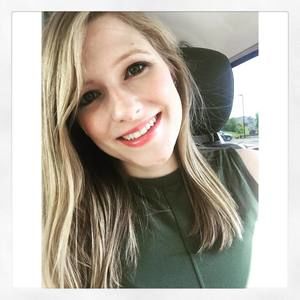 Meet your Posher, Brookeneil